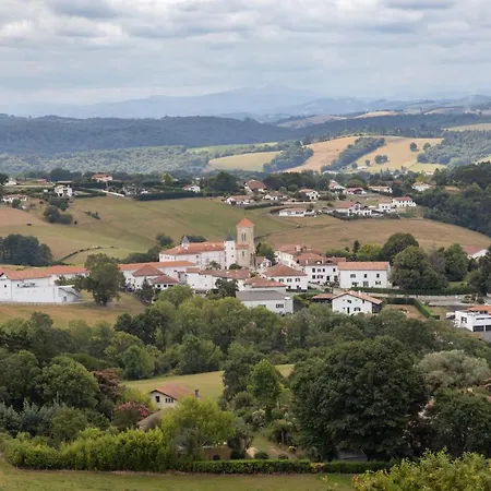 Belle Maison Basque A Nyaraló